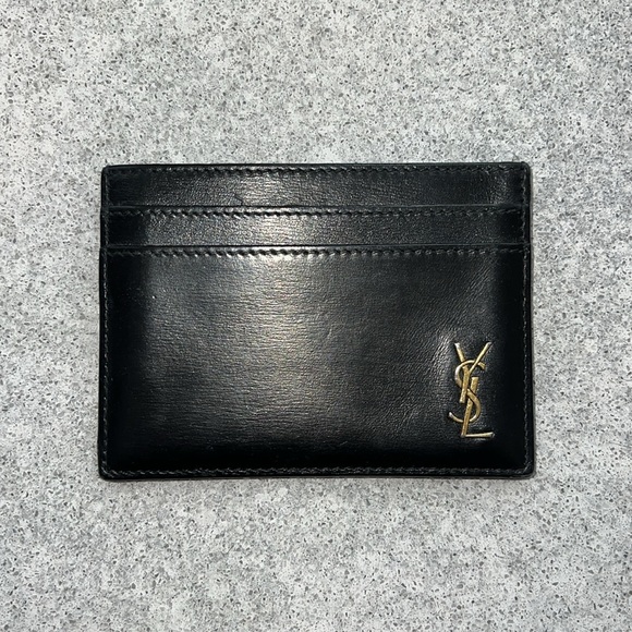 Saint Laurent Tiny Cassandra Card Case. - Picture 2 of 4